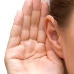 Какие дополнительные расстройства возникают по причине потери слуха?