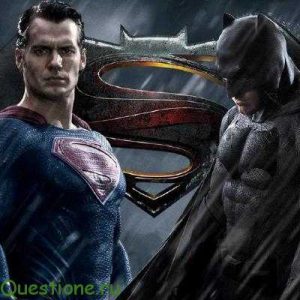 Почему бэтмен против супермена?